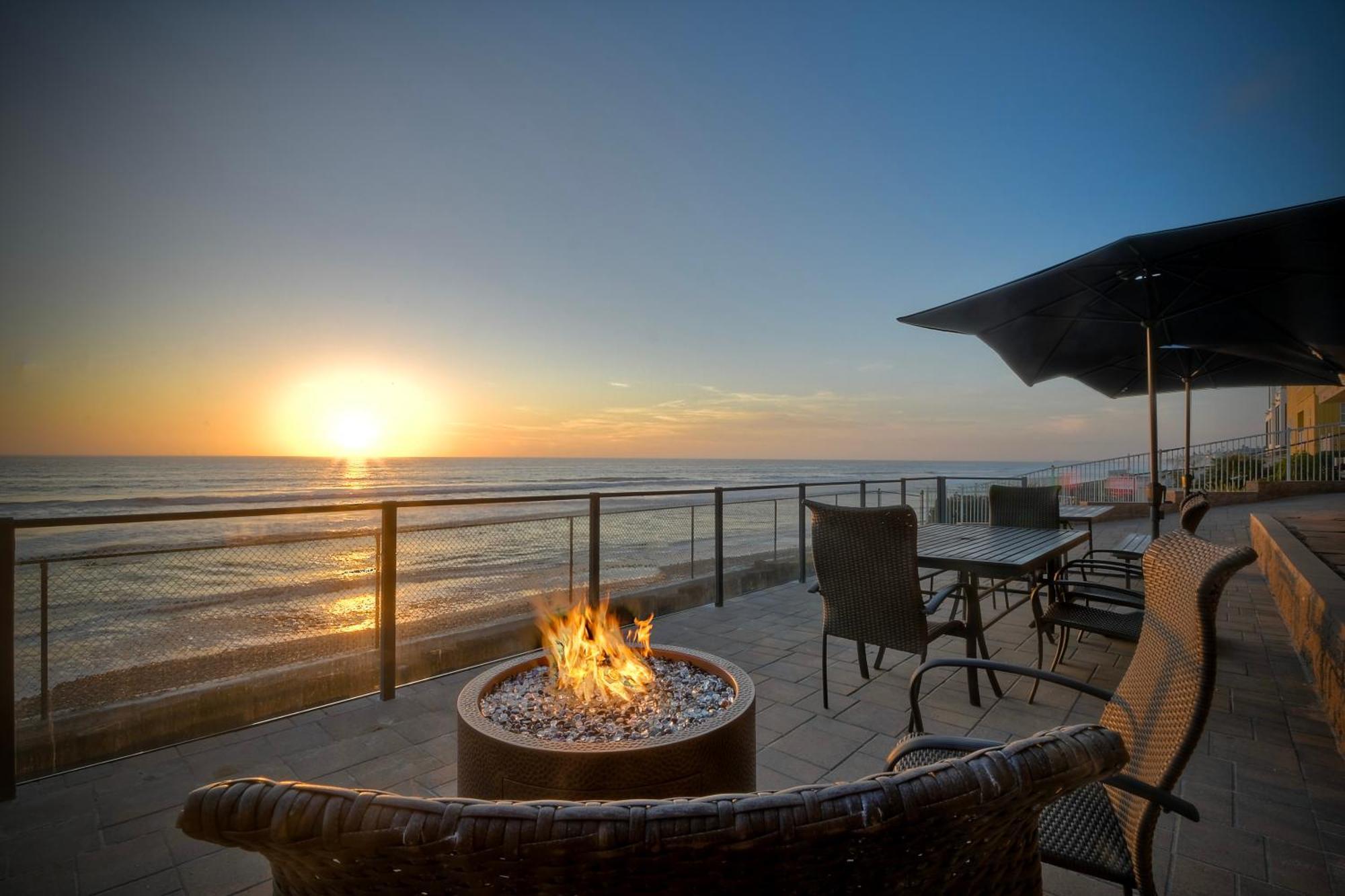 칼스배드 Oceanfront Getaway Ocean Views Fire Pit Bbq Beach Access 아파트 외부 사진